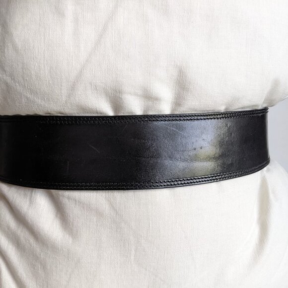 LYNN LERNER Vintage Wide Black Leather Belt with Gold Mini Metal Studs Italy main image 6
